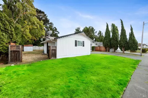 Exterior - 456 Pomona Ave, Vallejo, CA 94589 photo 5 of 5