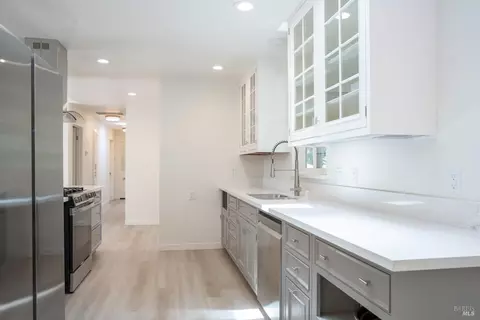 Entry Way - 120 Cold Springs Rd, Angwin, CA 94508 photo 2 of 2
