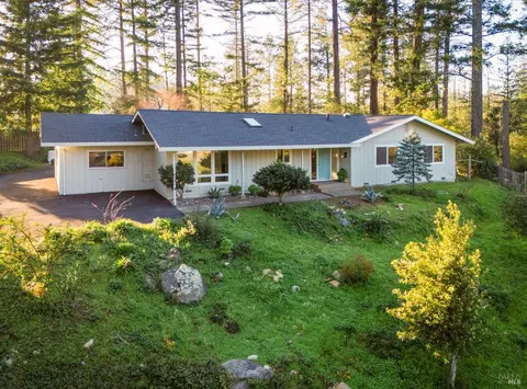 120 Cold Springs Rd, Angwin, CA 94508