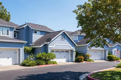 26 Mariners Cir, San Rafael, CA 94903