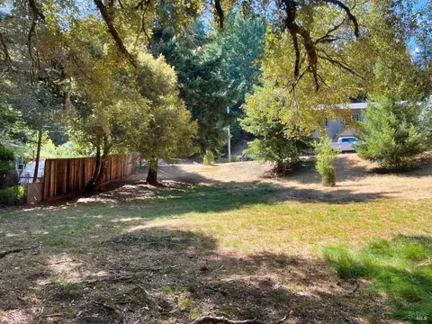 23849 Daisy Ct, Willits, CA 95490