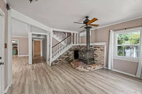 Living - 84 School St, Willits, CA 95490 photo 1 of 7