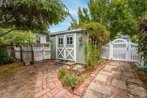 Exterior - 84 School St, Willits, CA 95490 photo 6 of 12