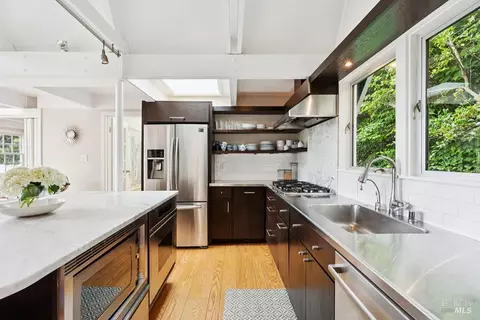 99 Glen Dr, Sausalito, CA 94965 photo 8