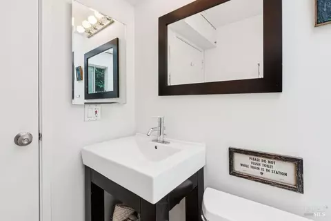 99 Glen Dr, Sausalito, CA 94965 photo 12