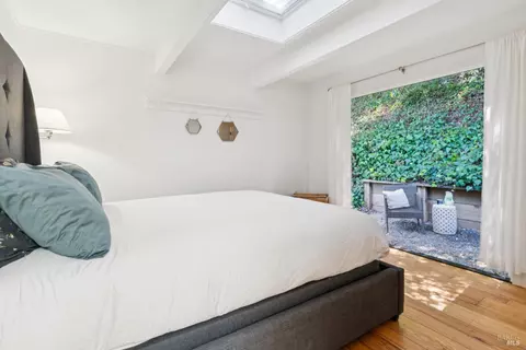 99 Glen Dr, Sausalito, CA 94965 photo 14