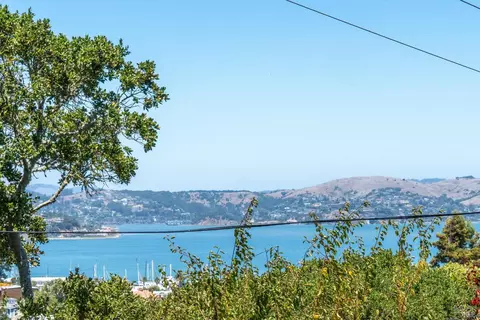 99 Glen Dr, Sausalito, CA 94965 photo 2