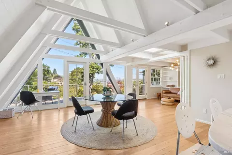 99 Glen Dr, Sausalito, CA 94965