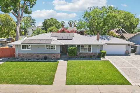 253 W Kendal St, Vacaville, CA 95688