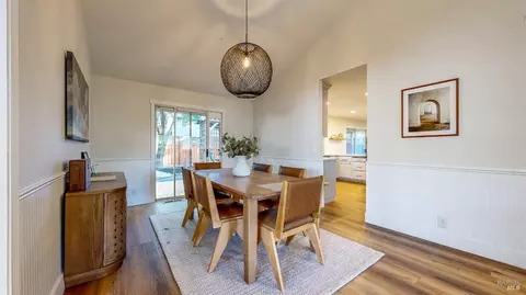 114 Summer Wheat Dr, Windsor, CA 95492 photo 8