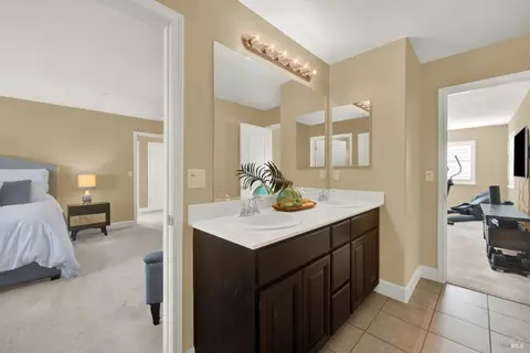 Entry Way - 3868 Torrington Way, Fairfield, CA 94533 photo 6 of 6