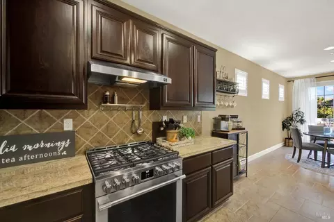 Kitchen - 3868 Torrington Way, Fairfield, CA 94533 photo 8 of 8