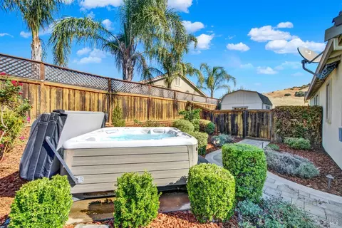 Exterior - 3868 Torrington Way, Fairfield, CA 94533 photo 15 of 25
