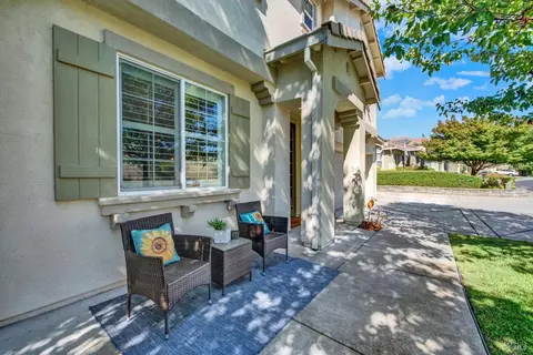 Exterior - 3868 Torrington Way, Fairfield, CA 94533 photo 5 of 25