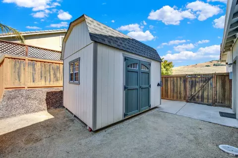 Exterior - 3868 Torrington Way, Fairfield, CA 94533 photo 23 of 25