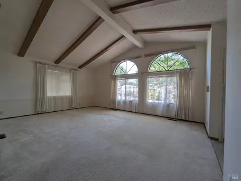 230 E Seven Flags Cir, Sonoma, CA 95476 photo 2