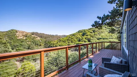 Exterior - 368 Carrera Dr, Mill Valley, CA 94941 photo 1 of 6