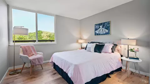 Bedroom - 368 Carrera Dr, Mill Valley, CA 94941 photo 3 of 3