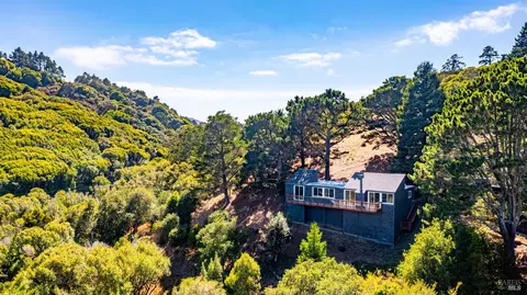 368 Carrera Dr, Mill Valley, CA 94941