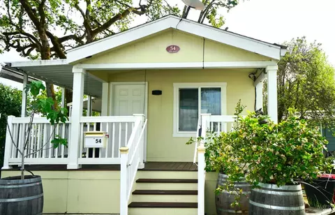 54 Ellie Dr, Santa Rosa, CA 95403