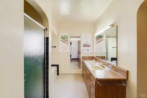 1415 Illinois St, Vallejo, CA 94590 photo 32
