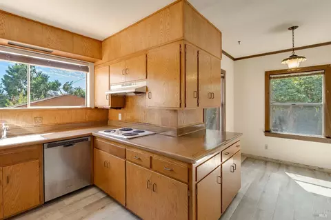 1415 Illinois St, Vallejo, CA 94590 photo 23