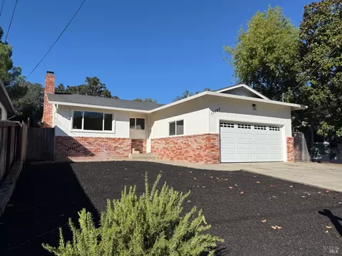 17560 Middlefield Rd, Sonoma, CA 95476