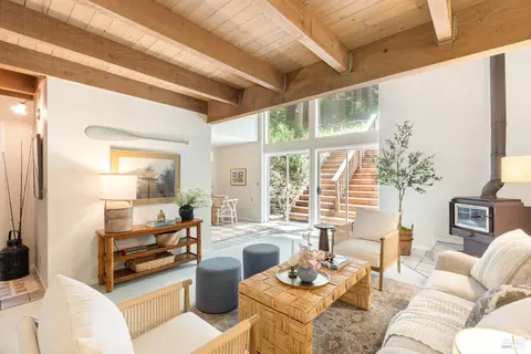 19369 Hidden Valley Rd, Guerneville, CA 95446