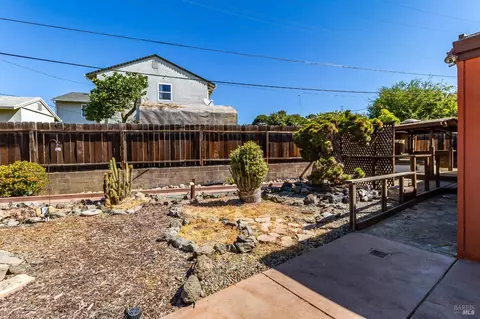Exterior - 110 Wedgewood Ct, Vallejo, CA 94591 photo 22 of 23