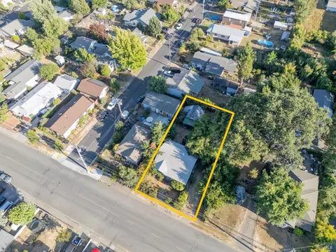 View/Area - 283 E Valley St, Willits, CA 95490 photo 3 of 9