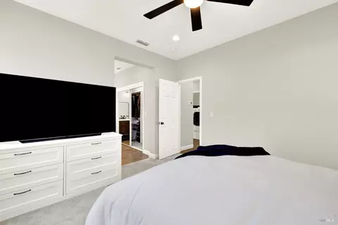 Bedroom - 608 Edenderry Dr, Vacaville, CA 95688 photo 2 of 7