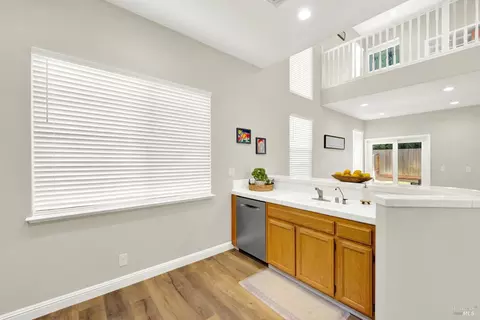 Other - 608 Edenderry Dr, Vacaville, CA 95688 photo 7 of 14