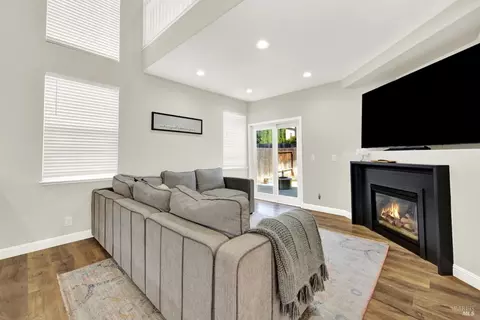 Other - 608 Edenderry Dr, Vacaville, CA 95688 photo 3 of 14