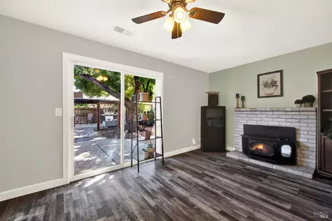 Other - 306 Cascade Dr, Vacaville, CA 95687 photo 10 of 14