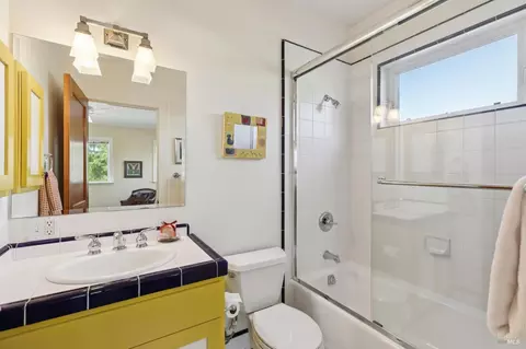 Bath - 490 Denmark St, Sonoma, CA 95476 photo 6 of 6