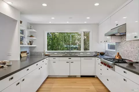 210 Laverne Ave, Mill Valley, CA 94941 photo 12