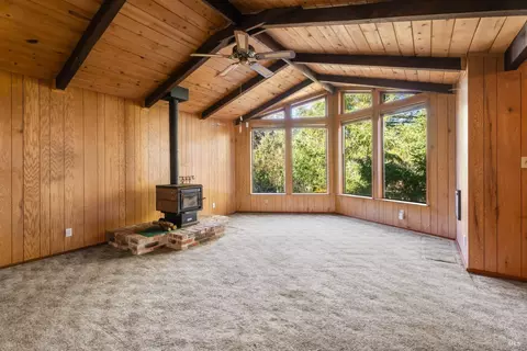 Living - 24465 Sherwood Rd, Willits, CA 95490 photo 3 of 5