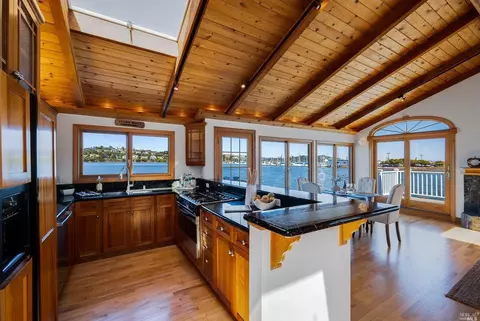 34 Gate 6 12 Rd, Sausalito, CA 94965 photo 13