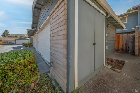 2813 Sundown Cir, Fairfield, CA 94533 photo 2