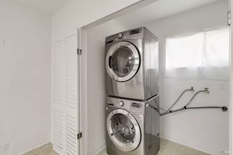 Other - 112 Glenn St, Vallejo, CA 94590 photo 5 of 6