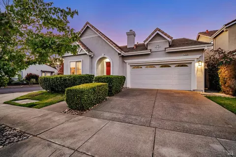 Exterior - 1279 Eagle Dr, Windsor, CA 95492 photo 14 of 14