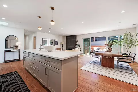 228 Sun Ct, Healdsburg, CA 95448 photo 9