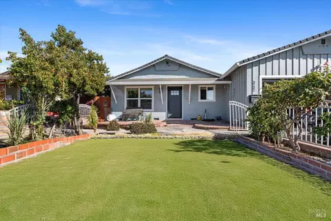 3232 Blue Mountain Dr, San Jose, CA 95127