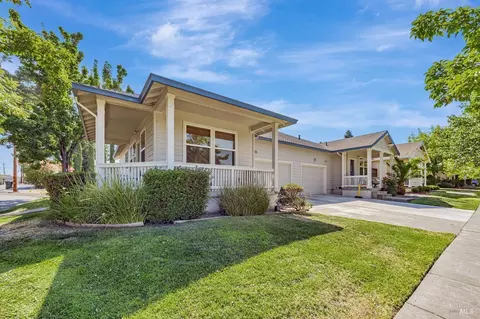 8920-8926 Spencer St, Windsor, CA 95492 photo 2