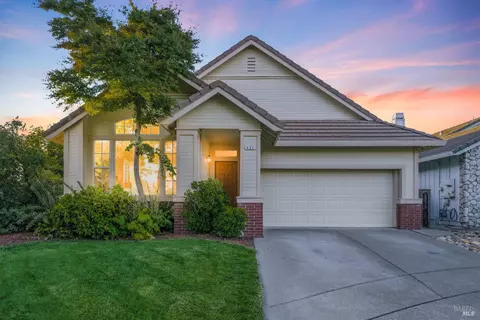 432 Redrock Way, Petaluma, CA 94954