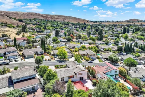 View/Area - 141 Stratford St, Vallejo, CA 94591 photo 7 of 12