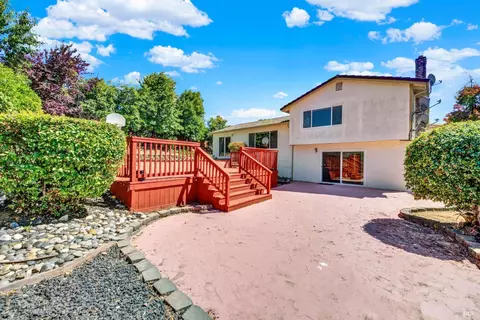 Exterior - 141 Stratford St, Vallejo, CA 94591 photo 21 of 22