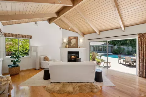97 Florence Ave, San Anselmo, CA 94960