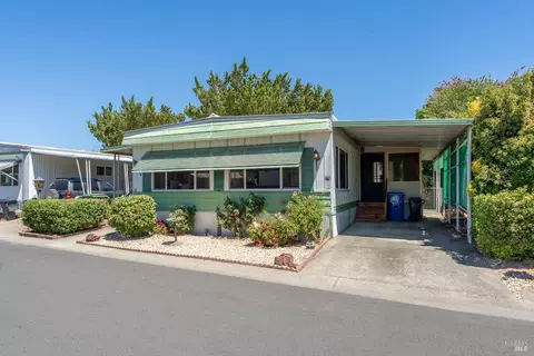 460 E Gobbi St #28, Ukiah, CA 95482 photo 2