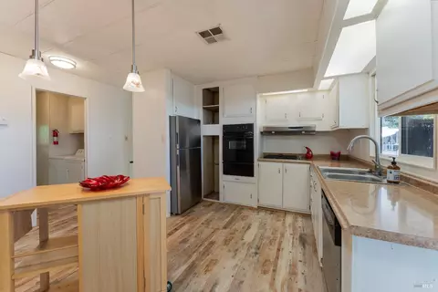460 E Gobbi St #28, Ukiah, CA 95482 photo 8